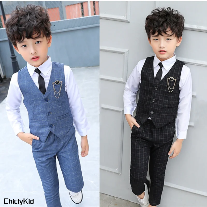 Baby Clothing Dividers - Bé Trai Kẻ Sọc Áo Vest